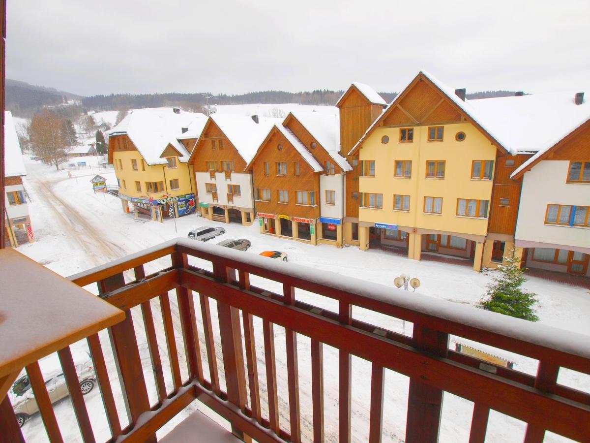 Apartman 6 U Sjezdovek Rokytnice nad Jizerou Exteriör bild